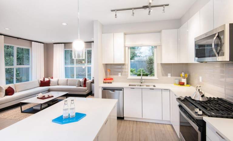 Elmstone At Westerleigh bright interior